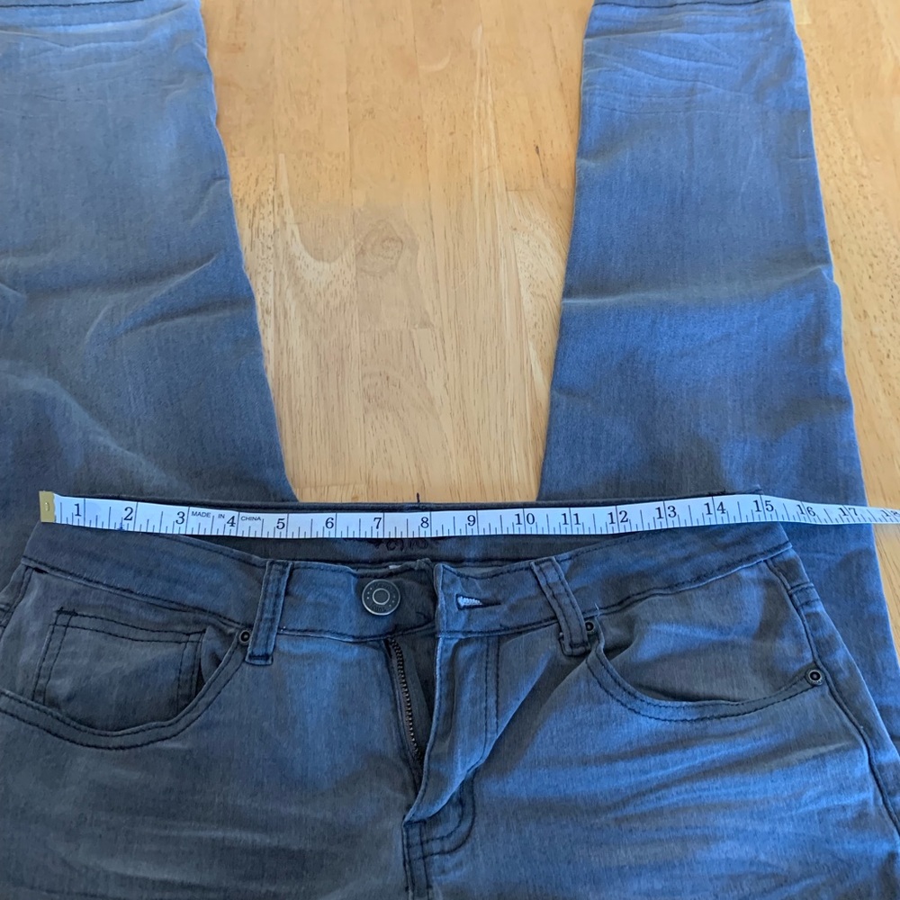 Gray jeans - Picture 3 of 7